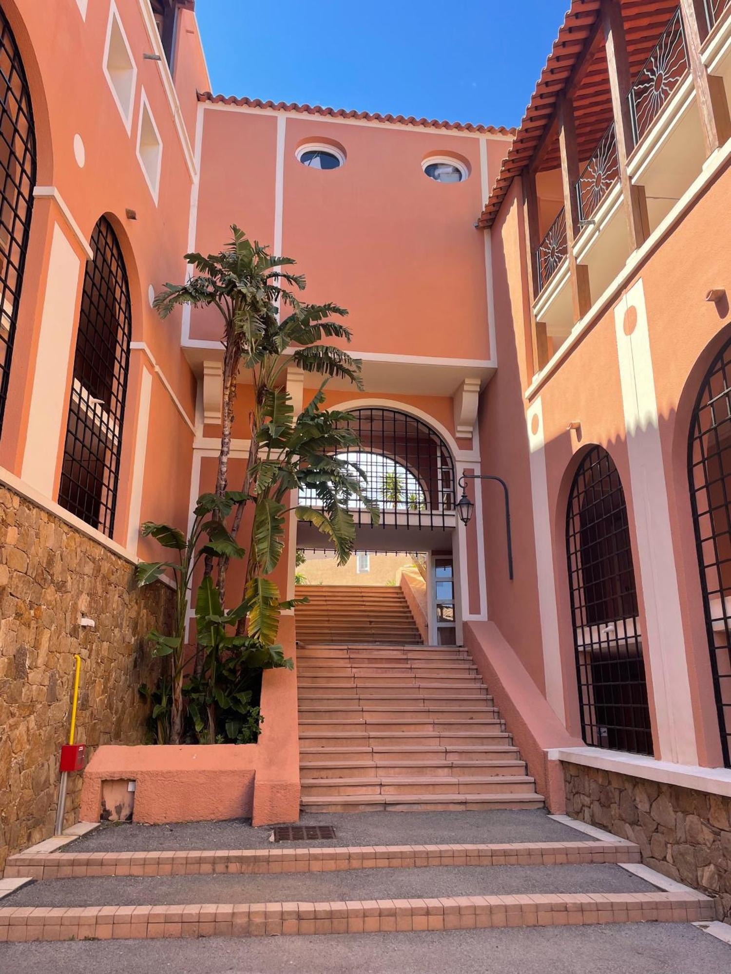 Village Cap Esterel, Piscine, *