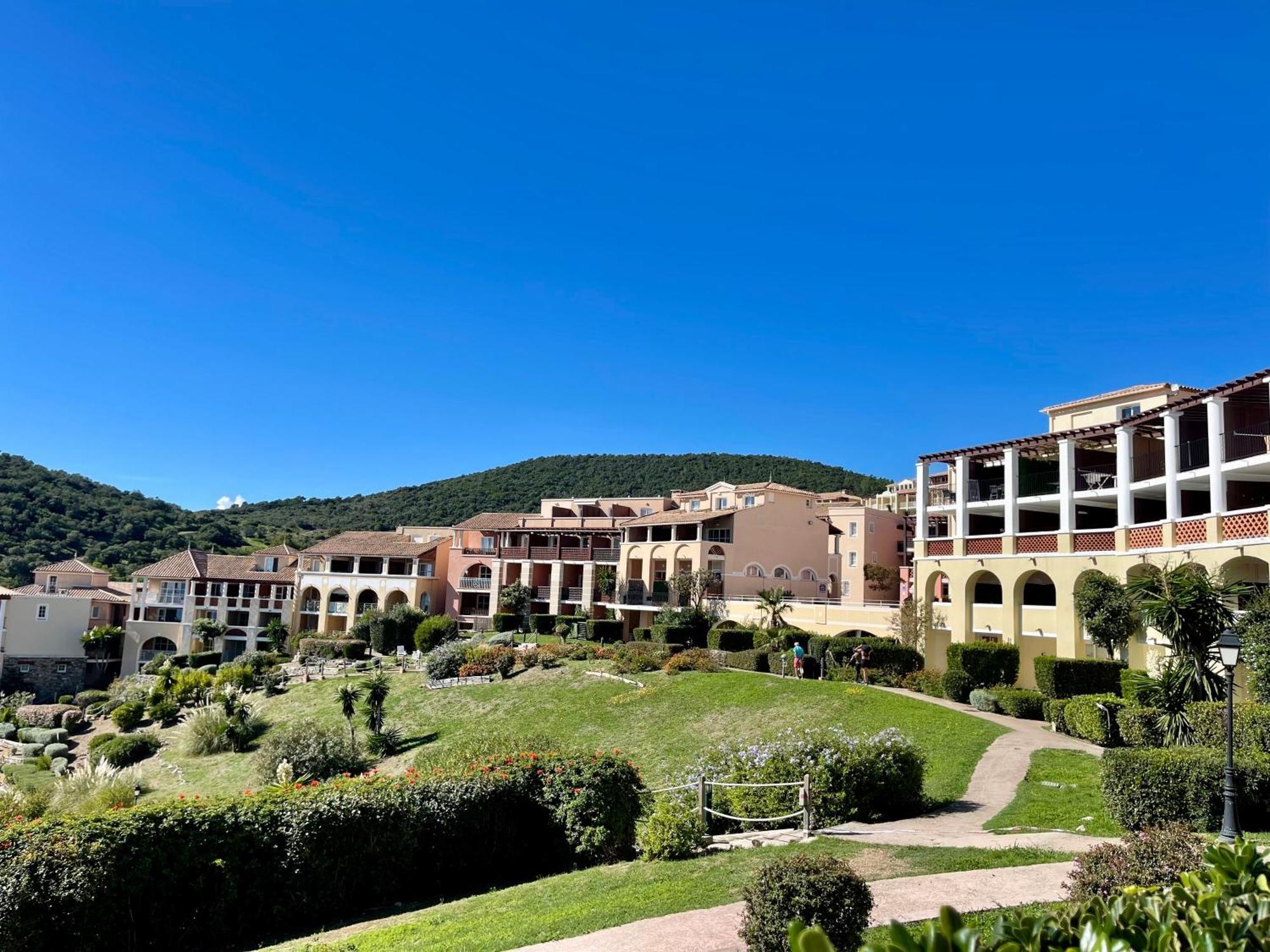Village Cap Esterel, Piscine, Apartamento *